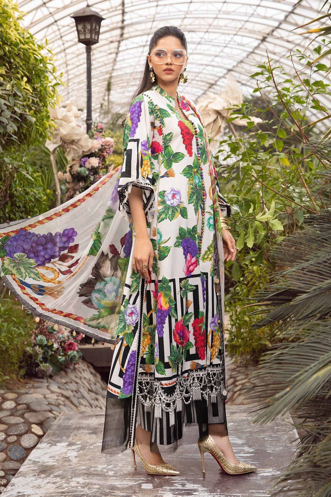 3 PIECE - EMBROIDERED LAWN